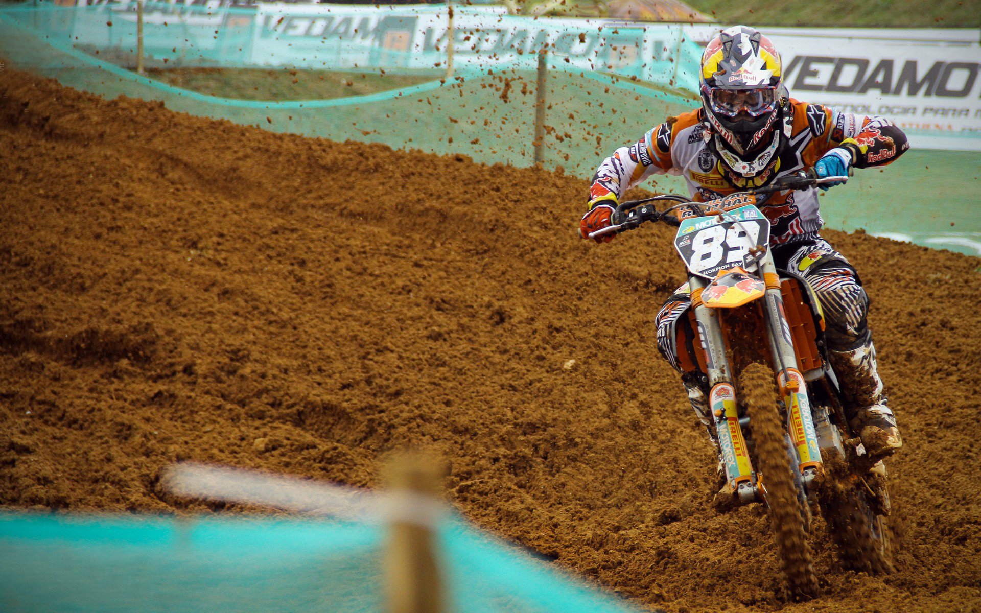 开云体育官方网站-戴维斯杯的团队荣耀为何完胜法网？蒂姆火热状态背后，是网球的灵魂回归