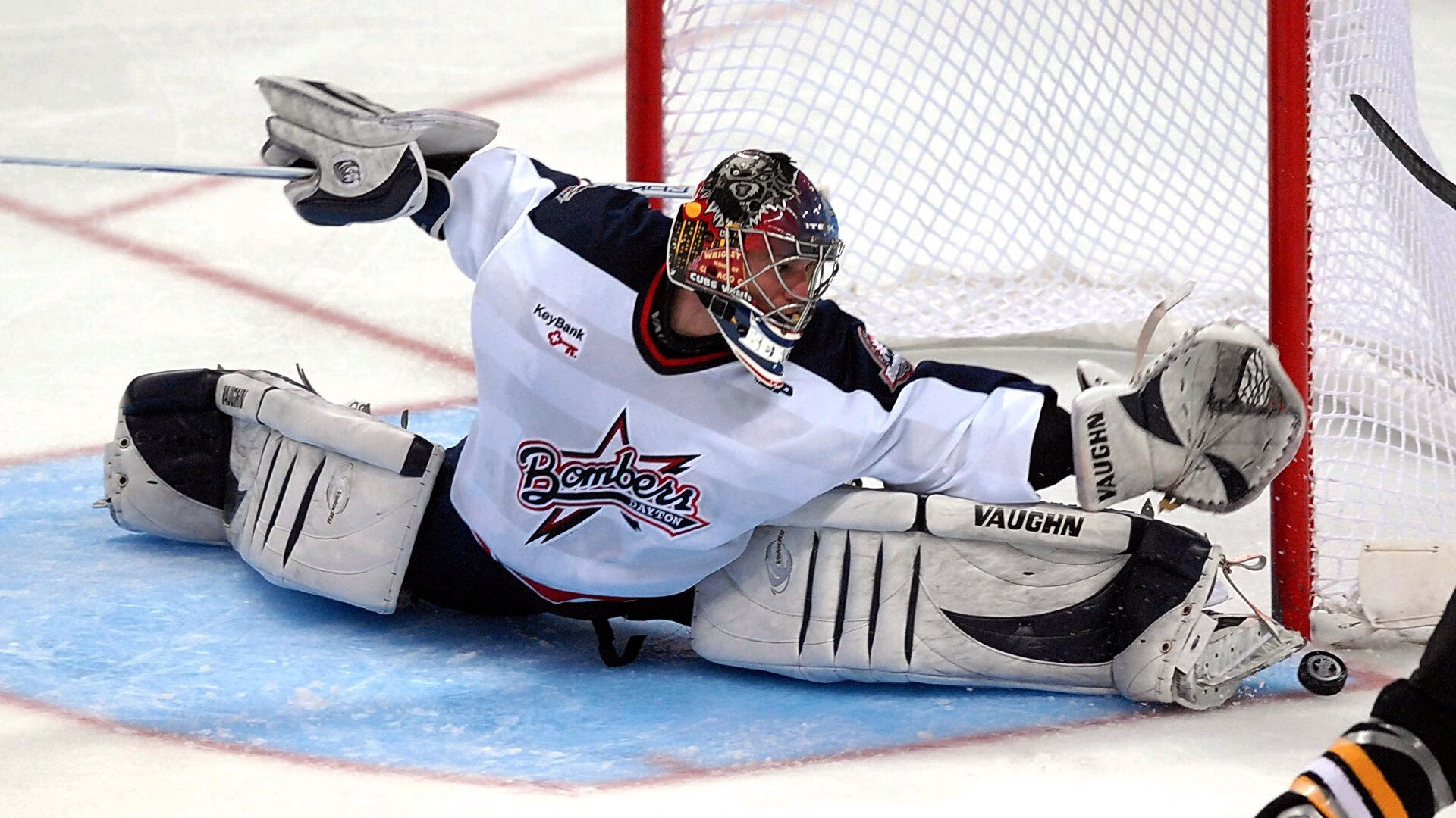 开云体育入口-沉默、质疑与那一记绝命三分，保罗·乔治的费城救赎夜